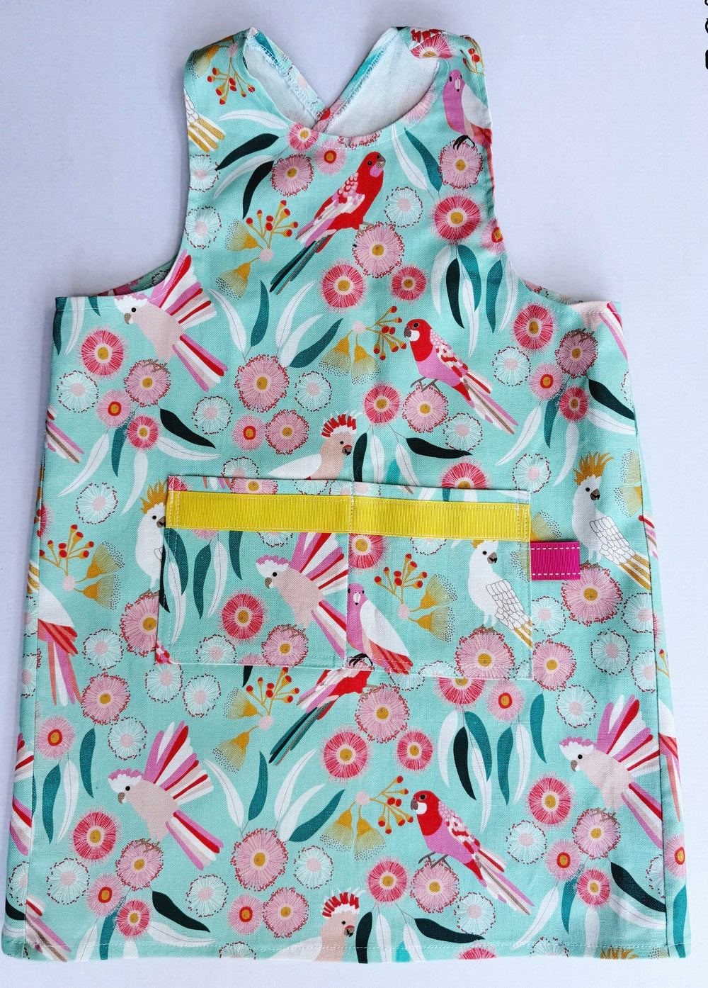 Children's cross back apron