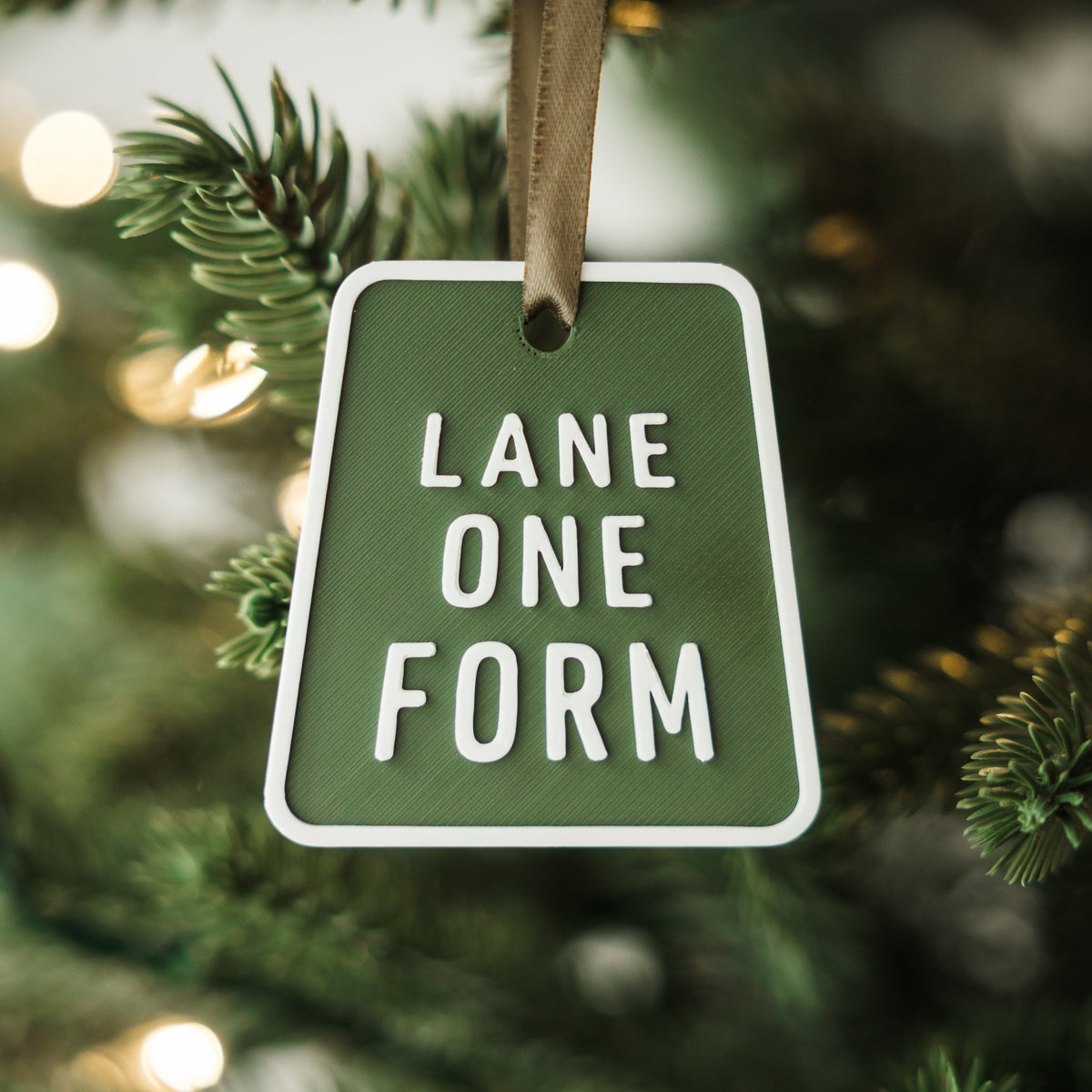 69128a9eaba6d113bfcf572d_ns-lof-ornament-1x1-001_1765026824690.jpg