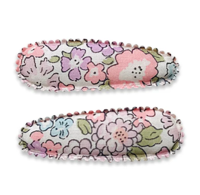 69a53347e6f476195c1e68ac_little-hair-clips_1790229640031.png