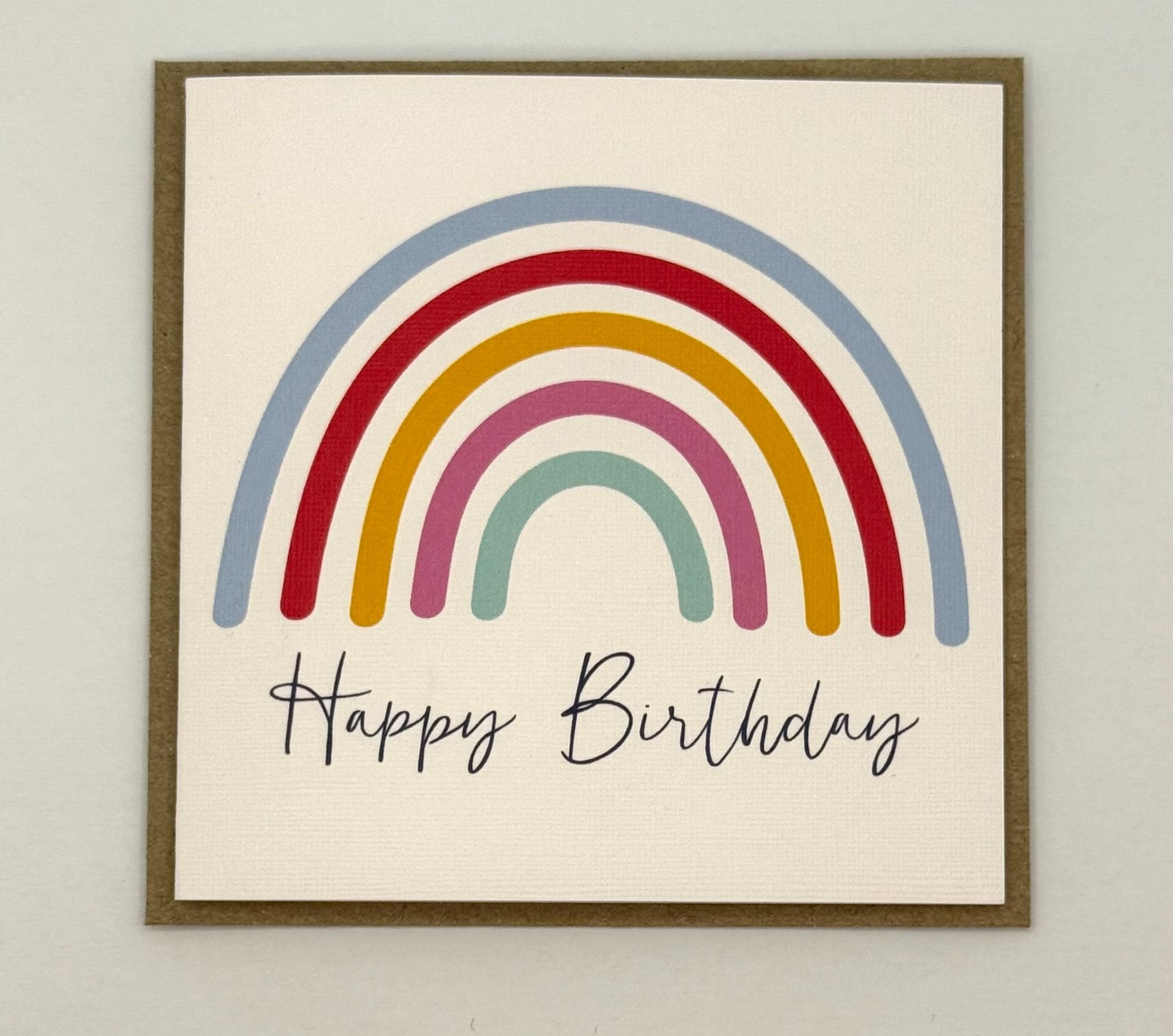 69a53347e6f476195c1e68ac_rainbow-petit_1783129617898.jpg
