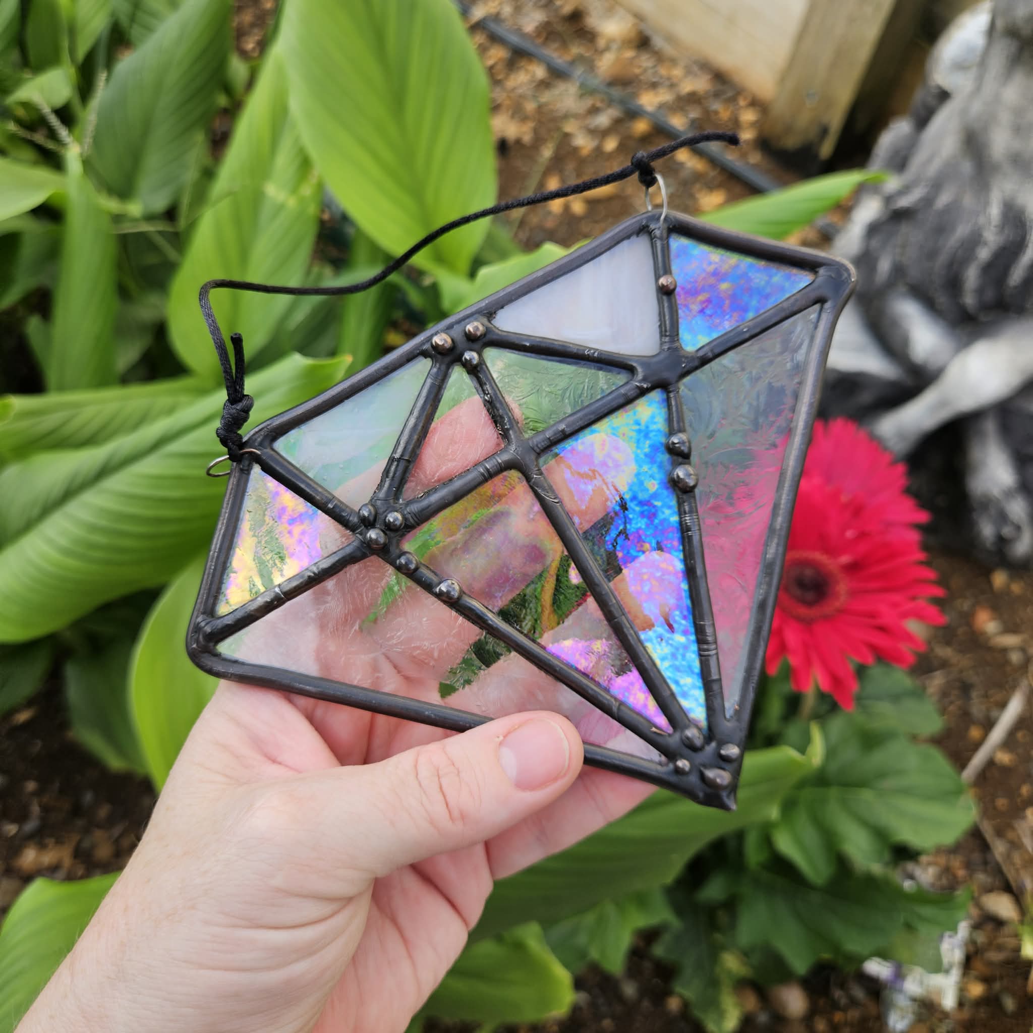 Diamond medium